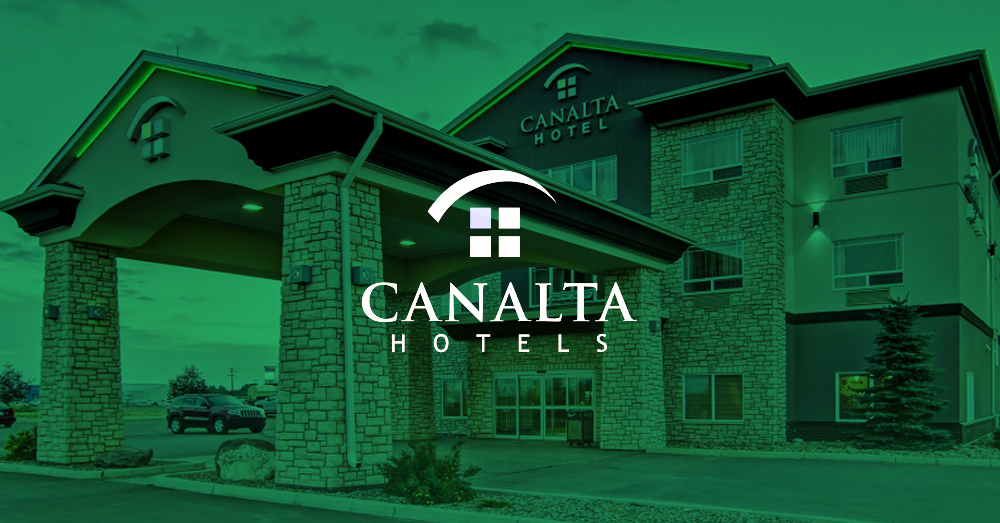 Canalta酒店的照片，绿色的透明覆盖物，Canalta酒店的白色标志在中间。
